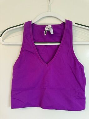 Small Athleta Aurora Seamless Crop Rib Tank purple